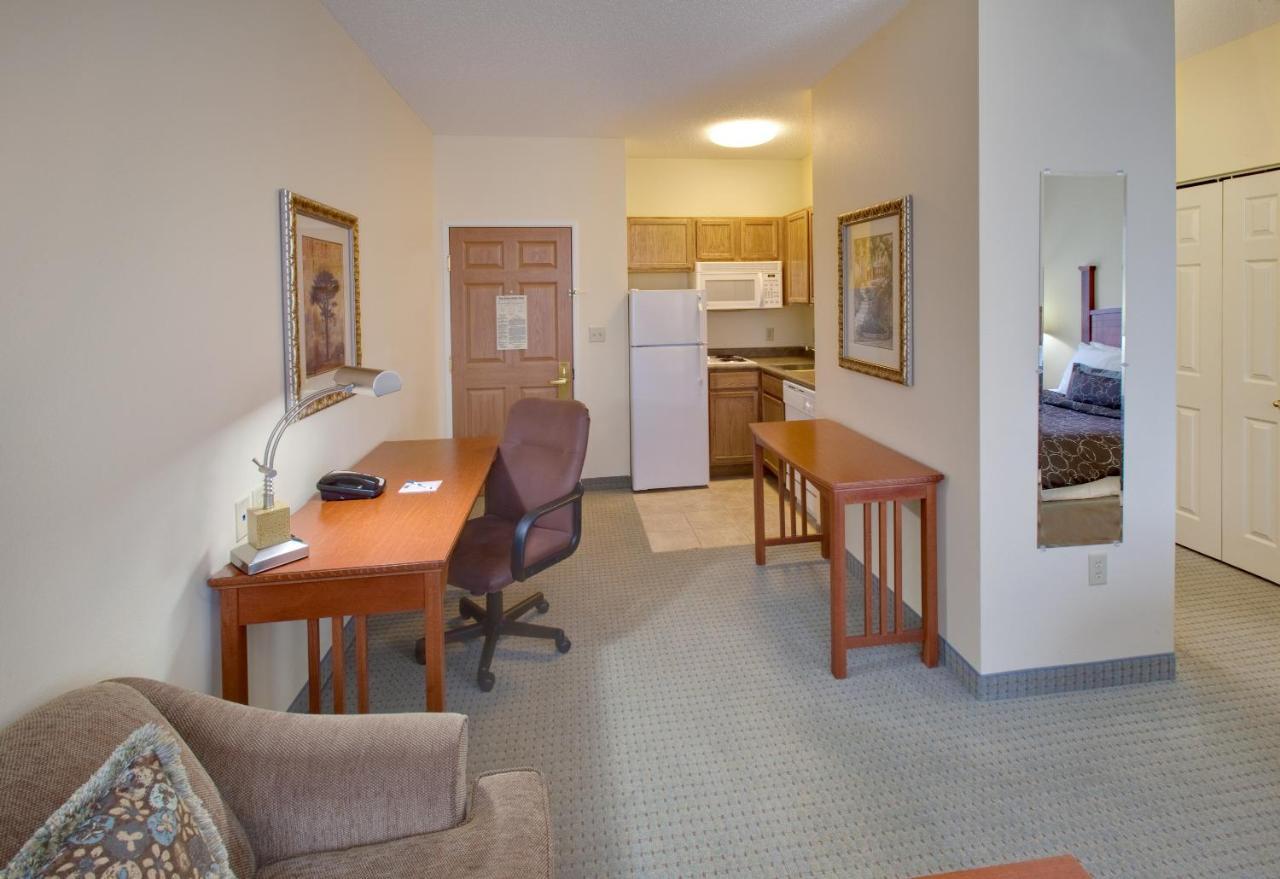 Staybridge Suites Fargo, An Ihg Hotel Habitación foto